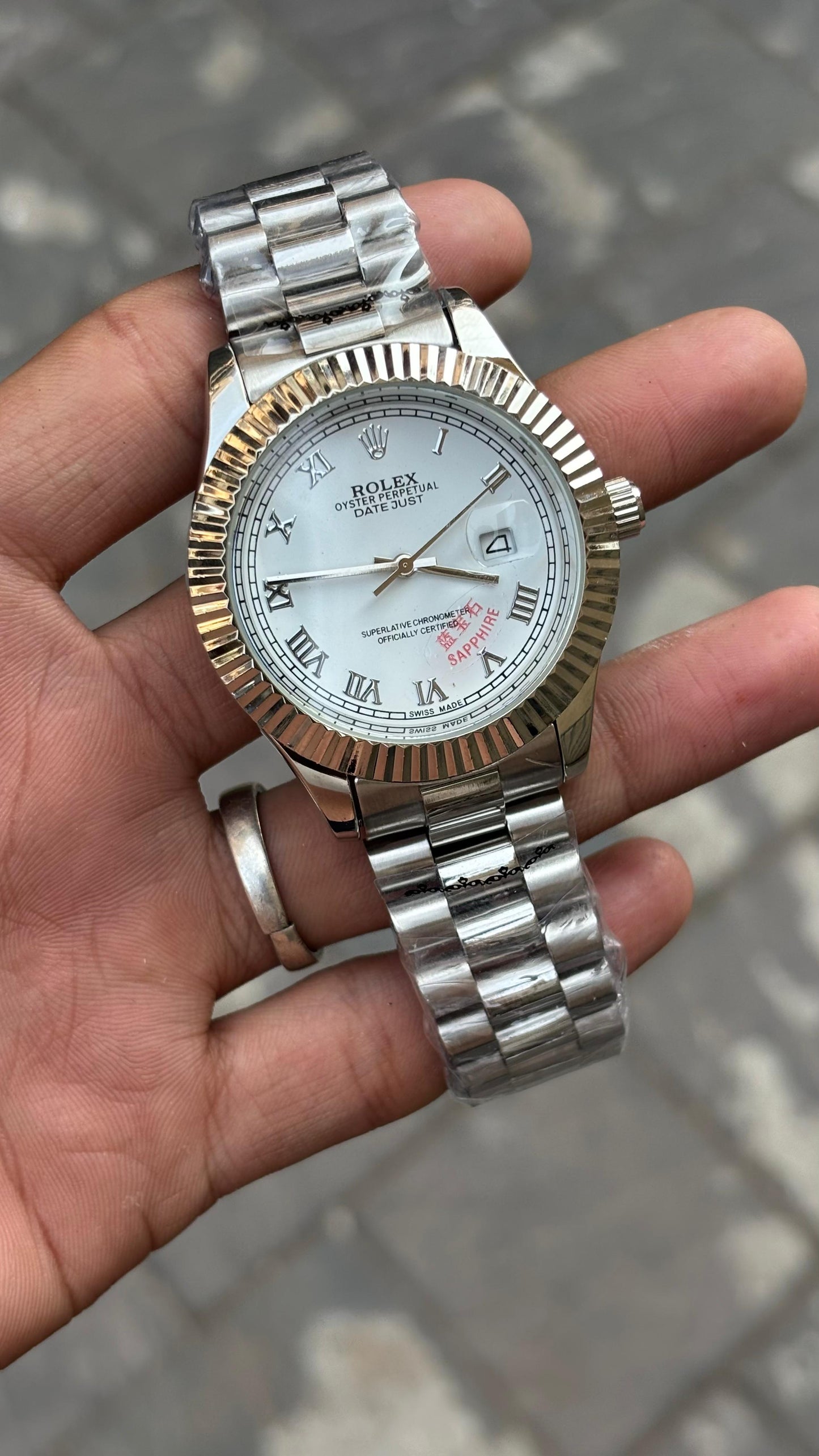 Rol-ex Datejust White Dial Roman Number Analog Men's Watch