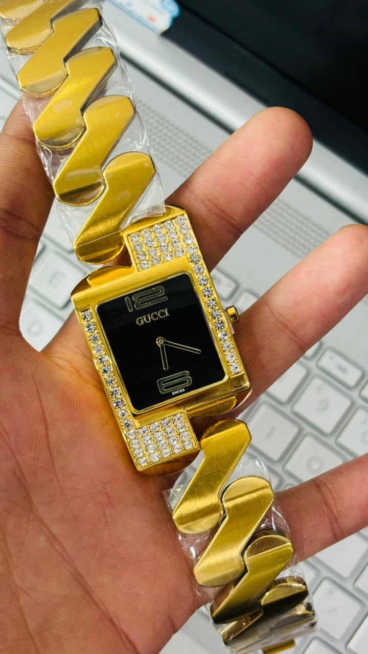 Gucci Chemin Des Tourelles Black Dial Watch For Men's