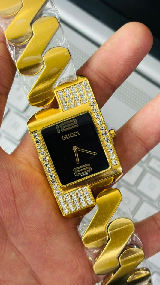 Gucci Chemin Des Tourelles Black Dial Watch For Men's