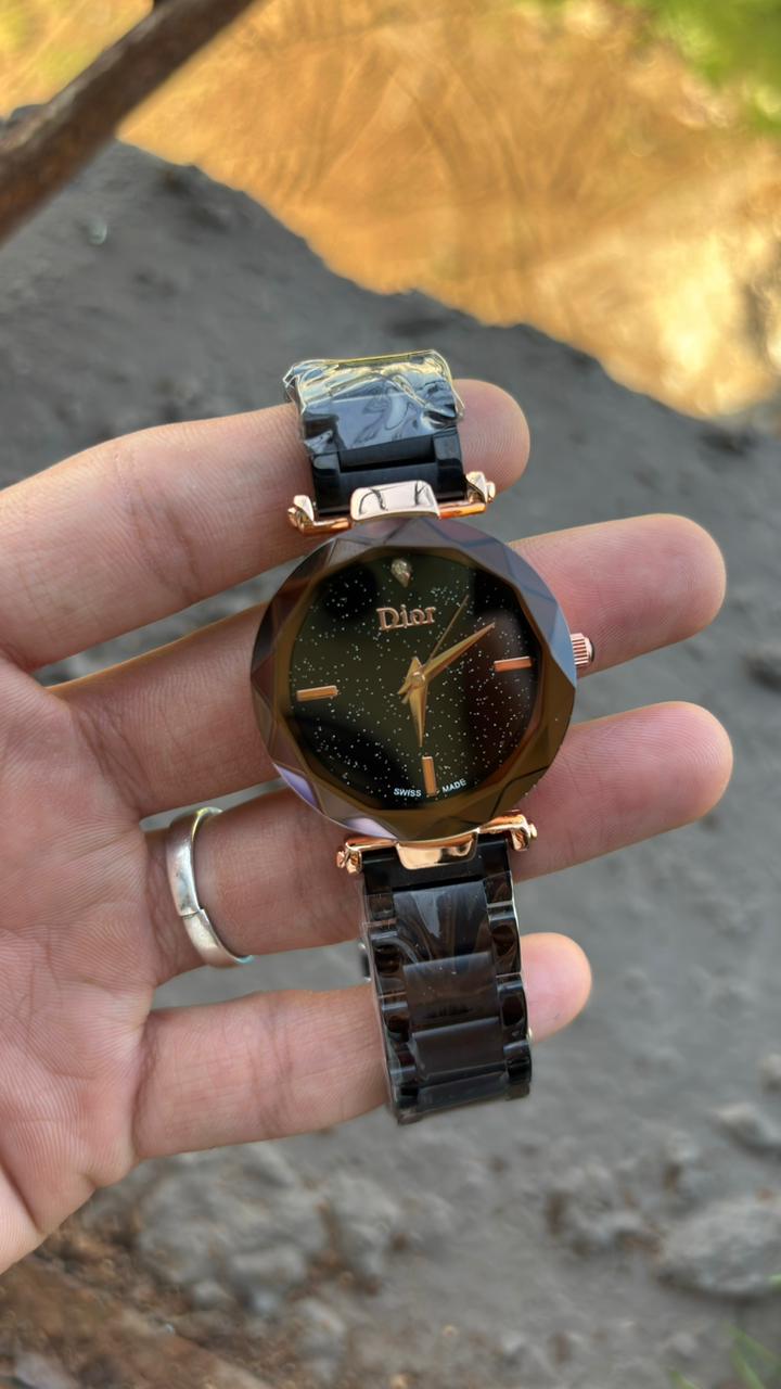 Dior Diamond Shape Black Dial Metal Belt Watch For Women's