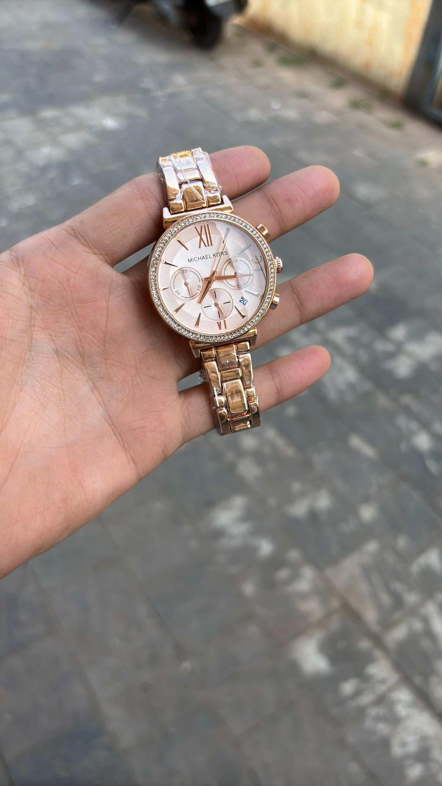 Michael kors Chronograph Rose Gold Dial Metal Belt Women's Watch