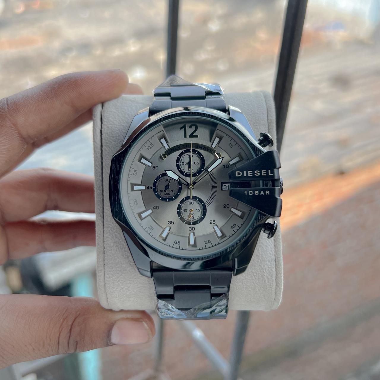 Diesel Chronograph Analog Grey Dial New model Watch For Men’s