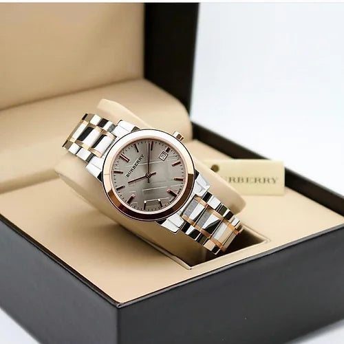 Burberry Silver Dial Analog Quartz Crystal Glass Chain Metal Women Watch